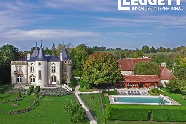 Ch&acirc;teau for sale in Saint-Sulpice-D'excideuil, Dordogne, Nouvelle-Aquitaine