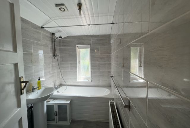 84, Charnwood Road, Birmingham photo 3