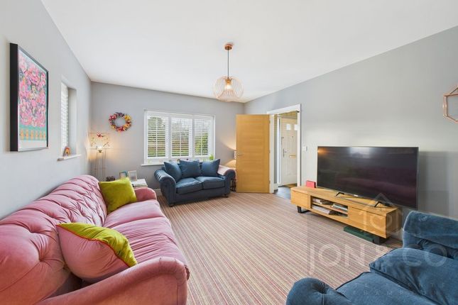 2, Forester Road, Northampton photo 3