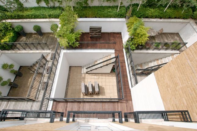 Acacia Road, London photo 4