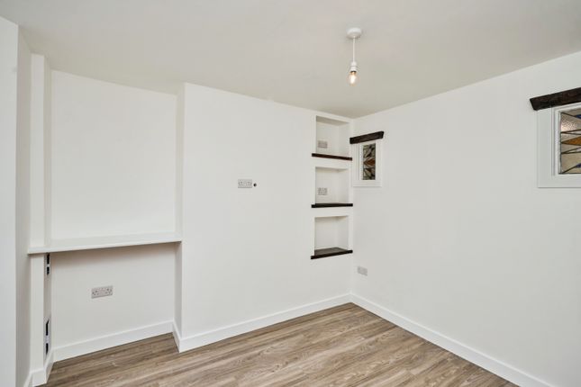 50, South Street, Ventnor photo 4