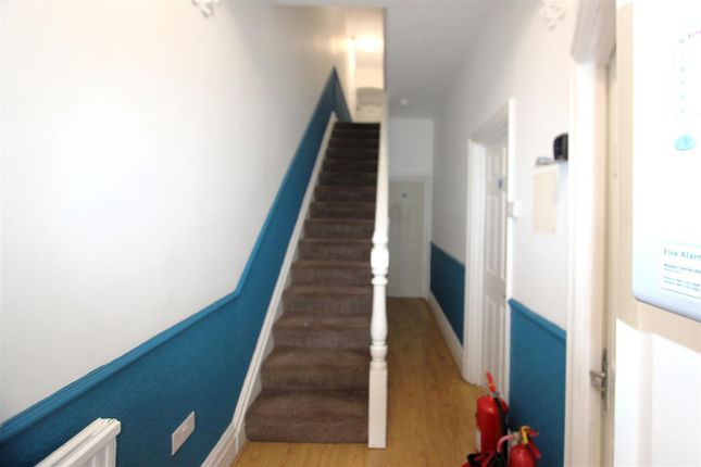 16, Stuart Road, Gillingham photo 2