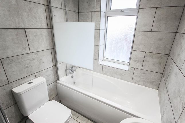 8, Sandown Road, Southampton photo 5