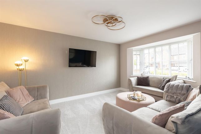 3, Duxbury Manor Way, Chorley photo 4
