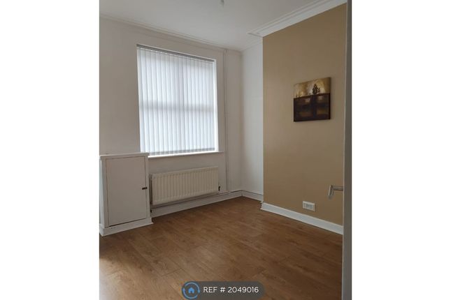 Terraced house to rent in London Road, Stoke-On-Trent