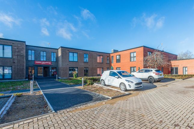 Thumbnail Flat to rent in Cherry Orchard East, Kembrey Park, Swindon