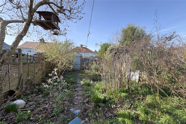 7, Coleman Road, Hampshire photo 4