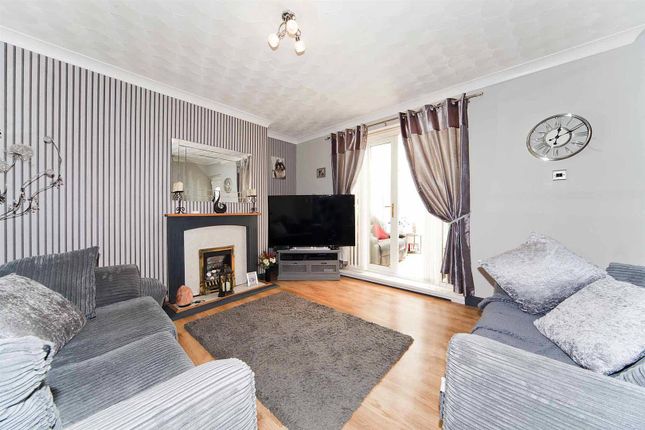 5, Milton Avenue, Hartlepool photo 3