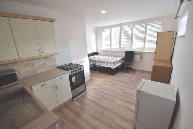 40a, Stanhope Road, Reading photo 2