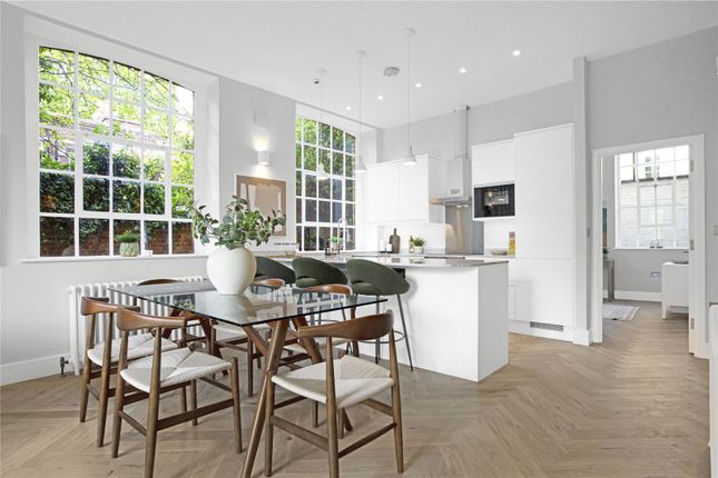 Flat for sale in Purley Place, London
