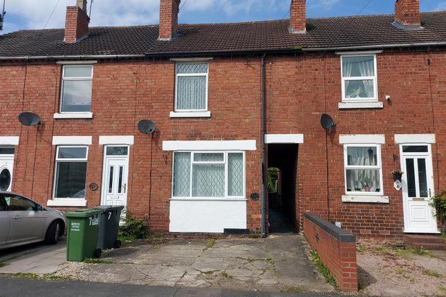 Thumbnail Terraced house to rent in Manor Road, Stourport-On-Severn
