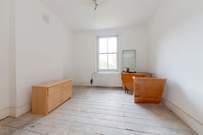 20, Bramshill Gardens, London photo 4