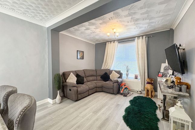 10 Gored Terrace, Neath photo 5