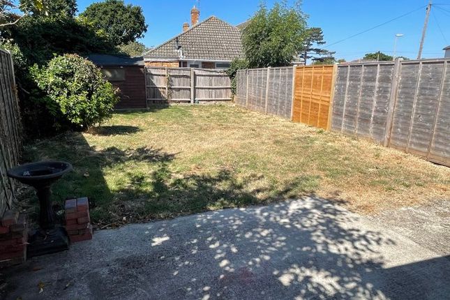 89, Station Road, Hayling Island photo 2