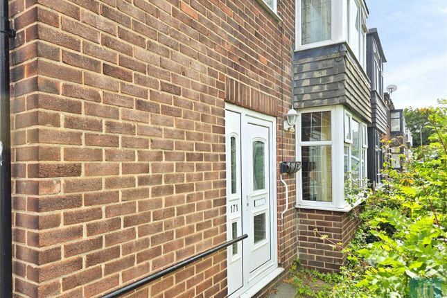 171, Headfield Road, West Yorkshire photo 3
