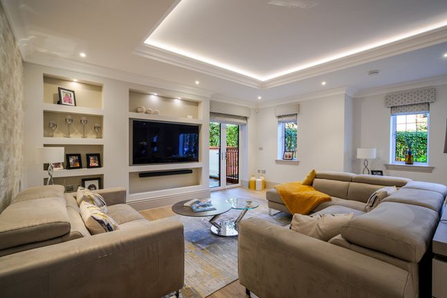 Apt 5, Birchcroft Brockenhurst Road, Ascot photo 2