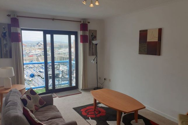 21 Abernethy Square, Maritime Quarter photo 2