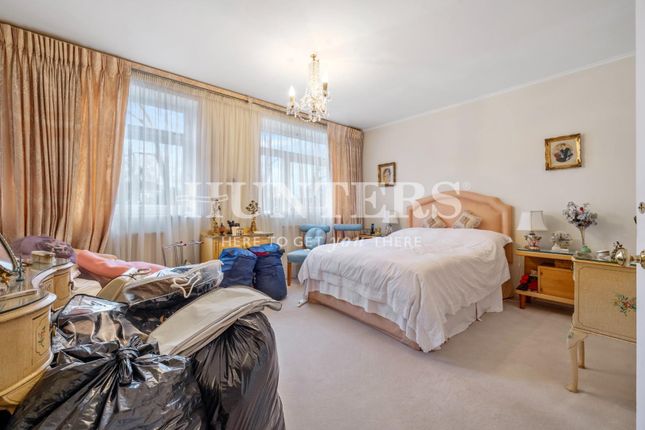 Flat 6, Sheringham, St. Johns Wood Park, London photo 4