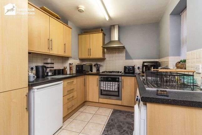 69, Shrewsbury Road, Market Drayton photo 4