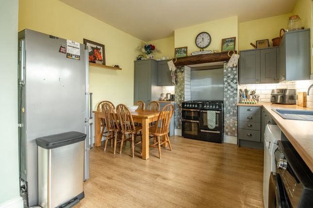 18, Midland Terrace, Skipton photo 3