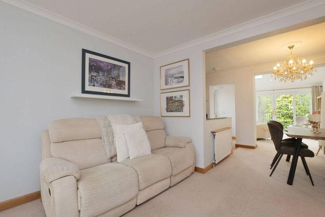 Bickram Crescent, Dunfermline photo 4