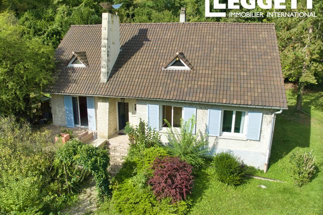 Villa for sale in Neuville-Bosc, Oise, Hauts-De-France