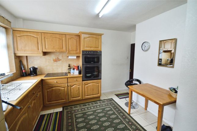 23, Woodfield Drive, Derbyshire photo 2