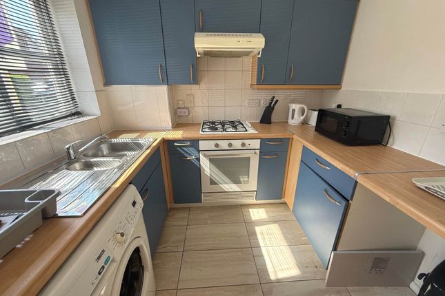 63, Kentlea Road, London photo 4