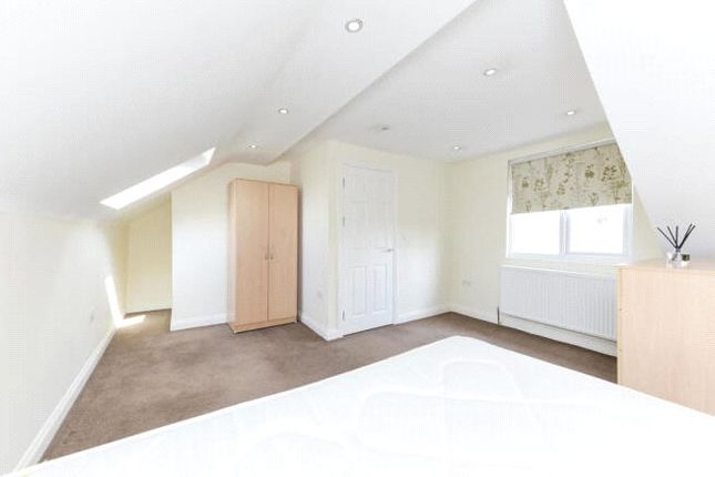 27, Little Ealing Lane, Ealing photo 4