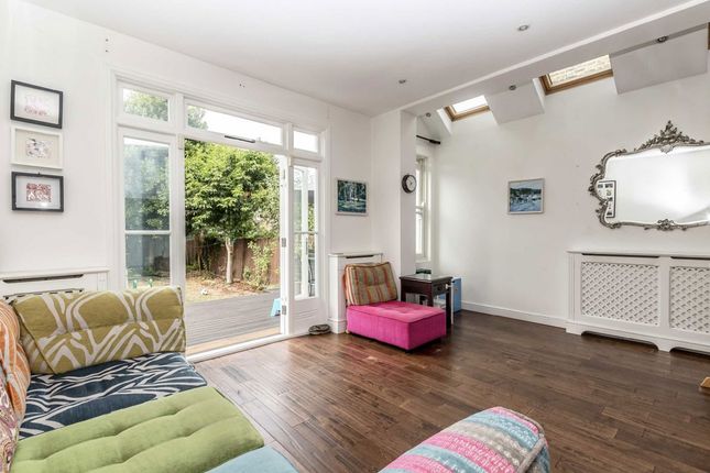 31, The Crescent, London photo 4