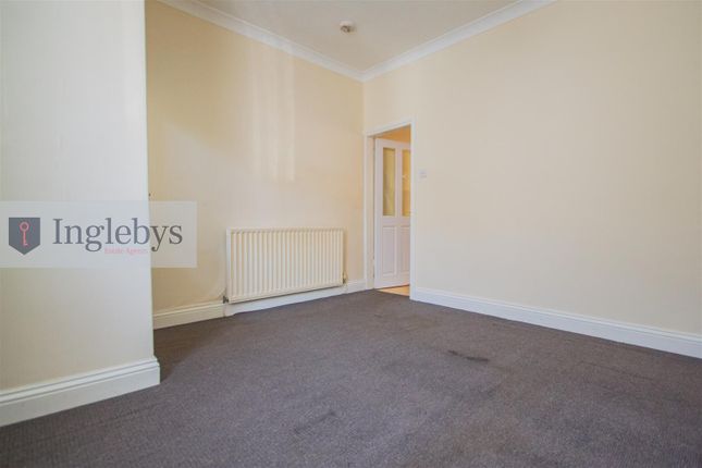 16, Gladstone Street, Carlin How photo 3