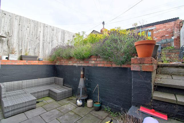 69, Risca Road, Newport photo 4