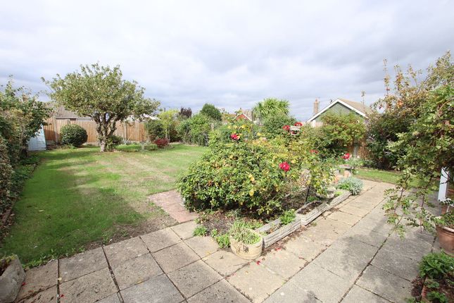 39 Park Boulevard, Holland-on-Sea photo 2