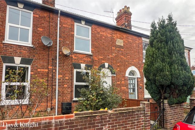 Terraced house for sale in Caxton Road, Beccles
