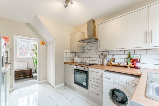 25, Smeaton Road, Pontefract photo 5
