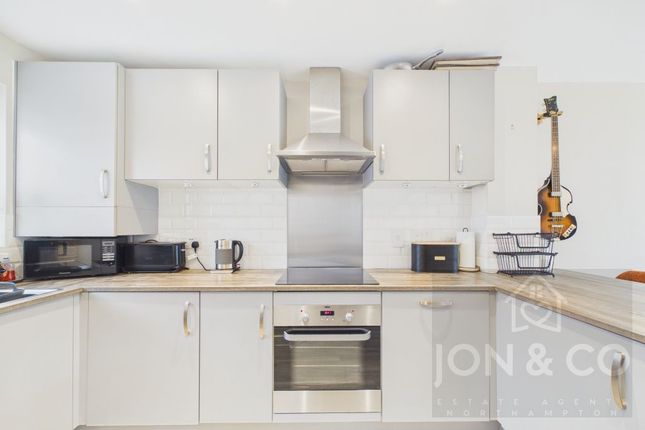 12 Mulbridge Way, Northampton photo 4