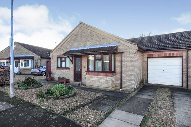 2 bed bungalow to rent in Diana Close, Whittlesey, Peterborough PE7