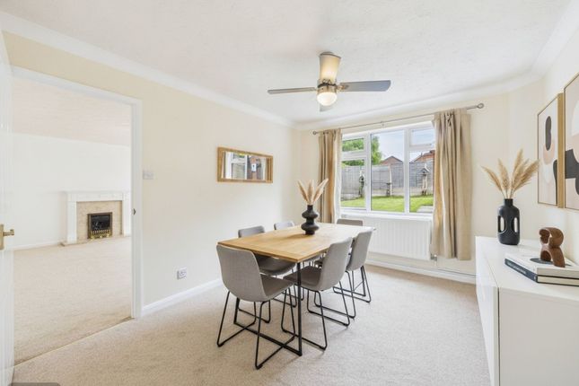 6 Ormond Close, Leicester photo 3