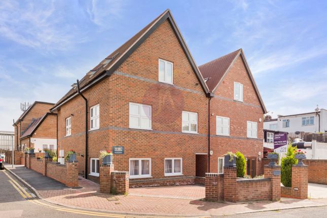 1-bed flat on 1, Mentana Court, Hatch End, £295,000
