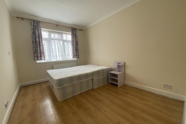 20A, The Avenue, Harrow photo 5