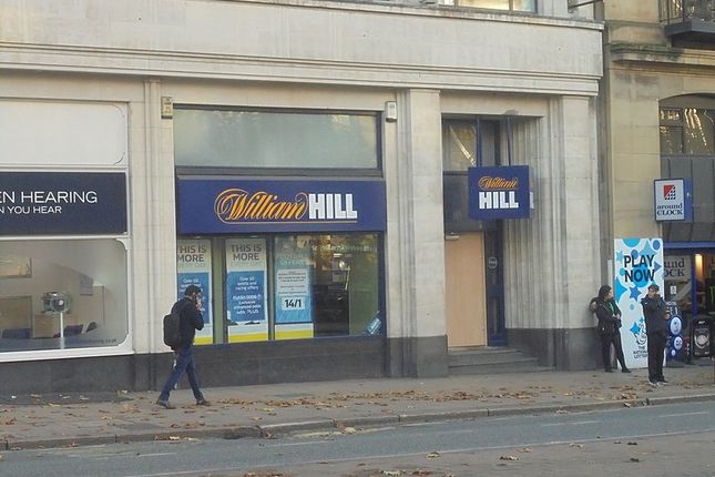 Thumbnail Retail premises to let in The Headrow, Leeds