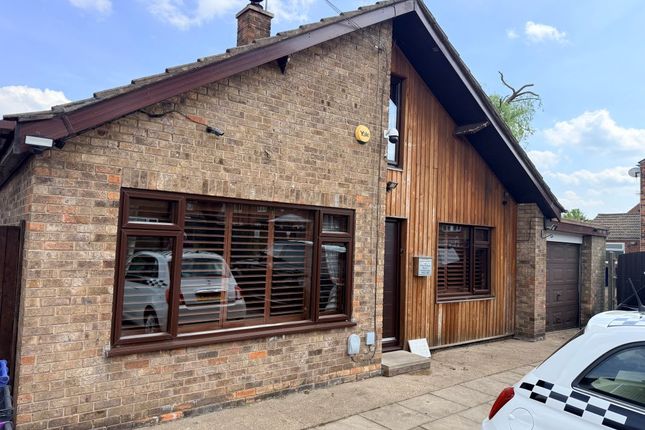 8, Bycroft Road, Gainsborough photo 3