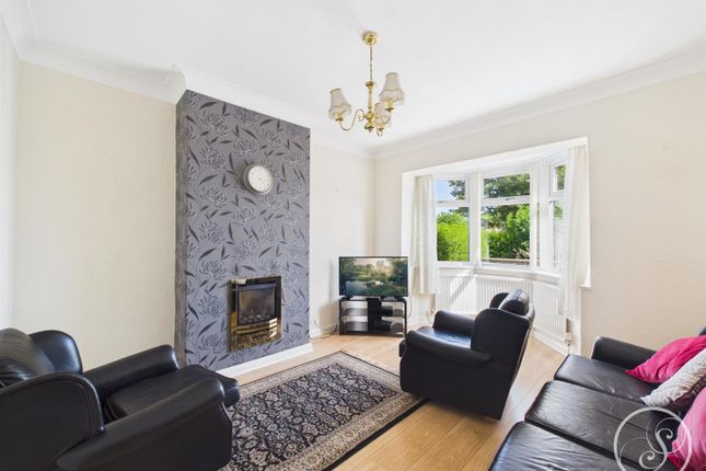 9, The Crescent, Leeds photo 2