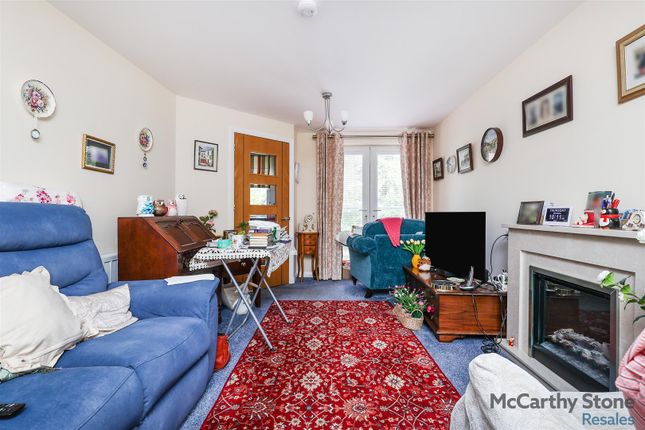 7 Blossom Court, Rufford Avenue, Leeds photo 3