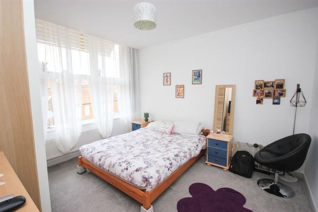Flat 31, Avon House, 2 Tithe Barn Road, Wellingborough photo 4