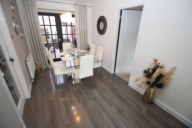 19, Striven Road, Wemyss Bay photo 3