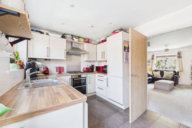 6, Harding Wood, Telford photo 4