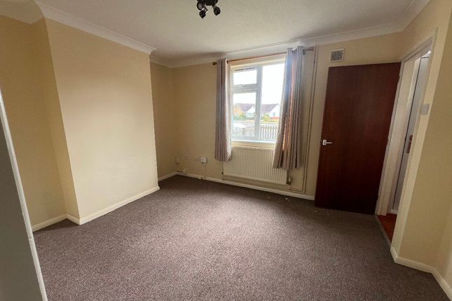 16 New Drove, Wisbech photo 2