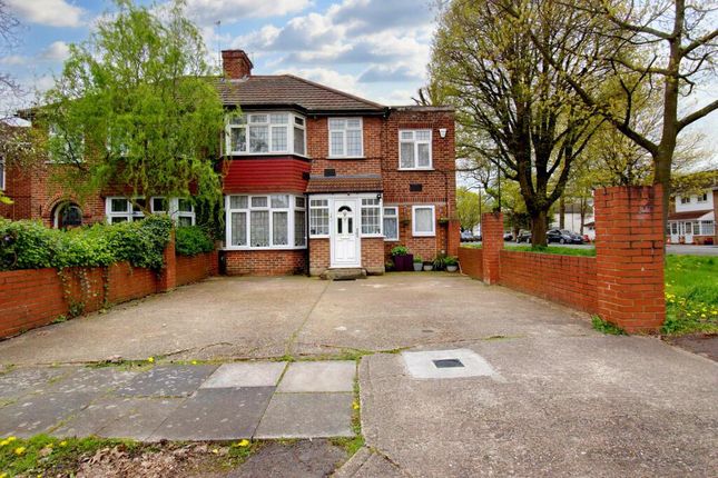 Thumbnail Semi-detached house for sale in Avenue Crescent, Hounslow