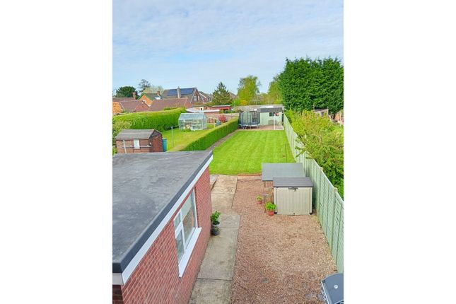 Semi-detached house for sale in West End Road, Habrough, Immingham